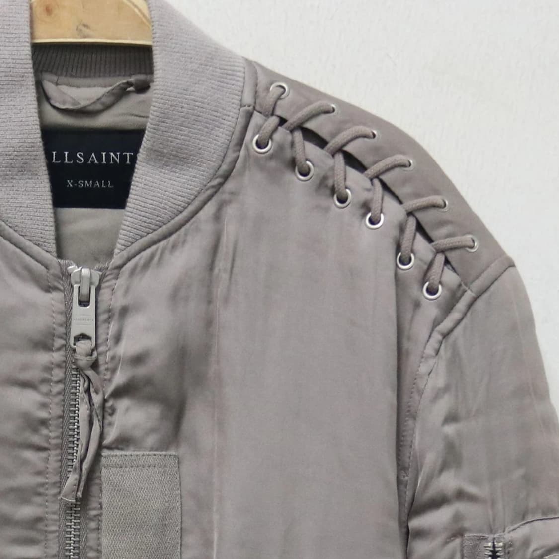 올세인츠 그레이 새틴 발레코어 항공점퍼 60430 상품이미지5