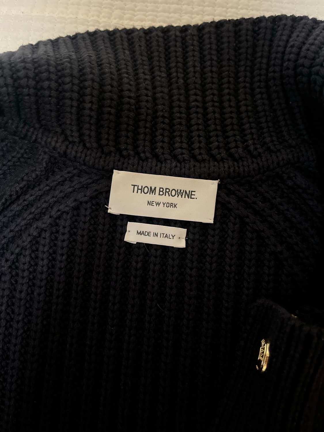 정품 톰브라운 가디건 집업 상품이미지4