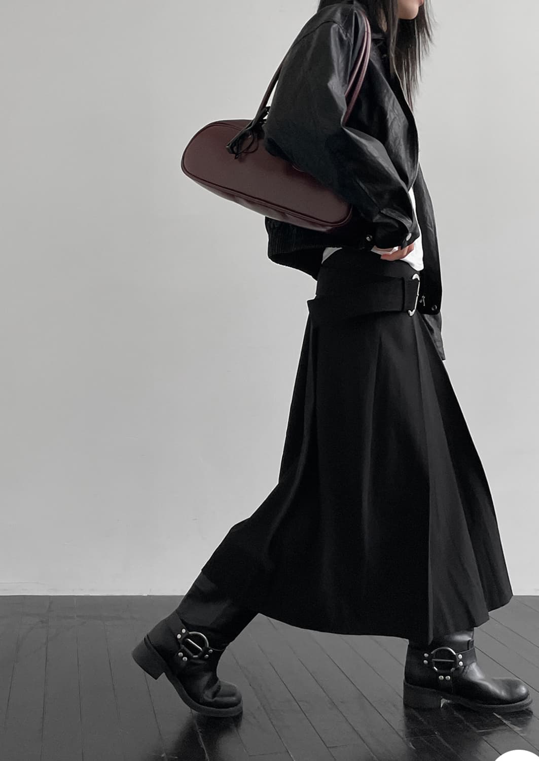 블랙업 뉴트럴 텐션 플리츠 스커트 블랙 M 상품이미지3