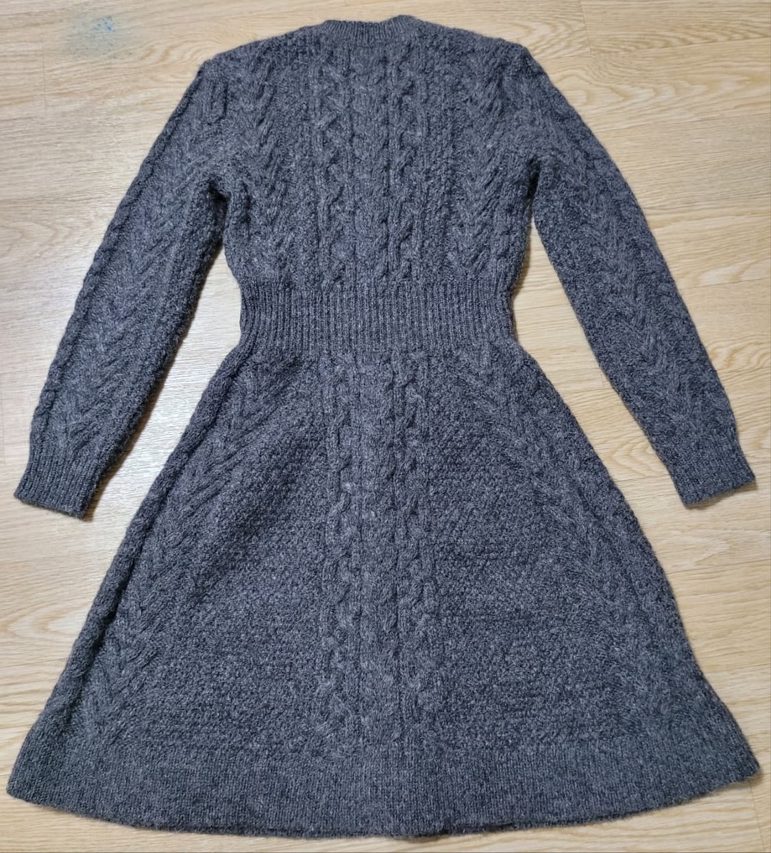 [정품] 루이비통 드레스 원피스 알파카 XS (여성용 ) 새상품급 한정판 상품이미지2