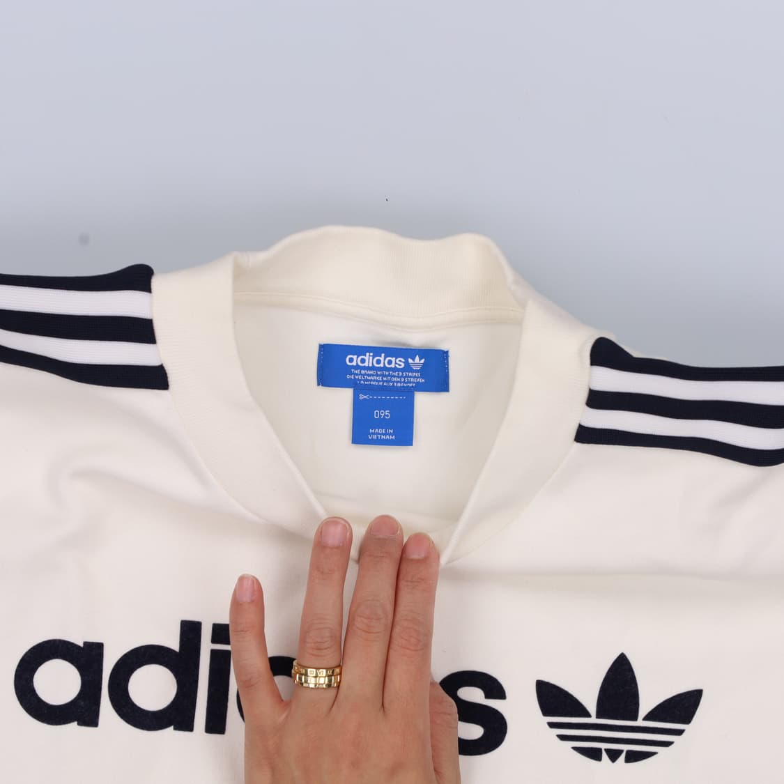 95 아디다스 빅로고 맨투맨  상품이미지3