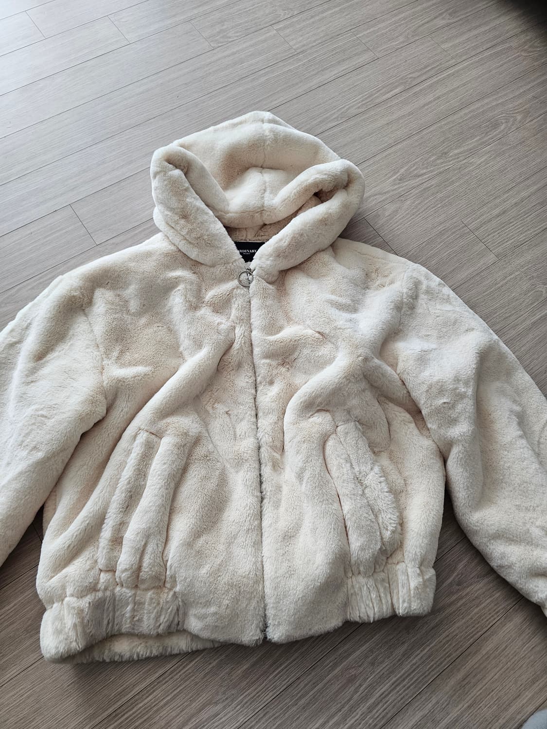 오디네리홀리데이 퍼 후드 자켓 상품이미지1