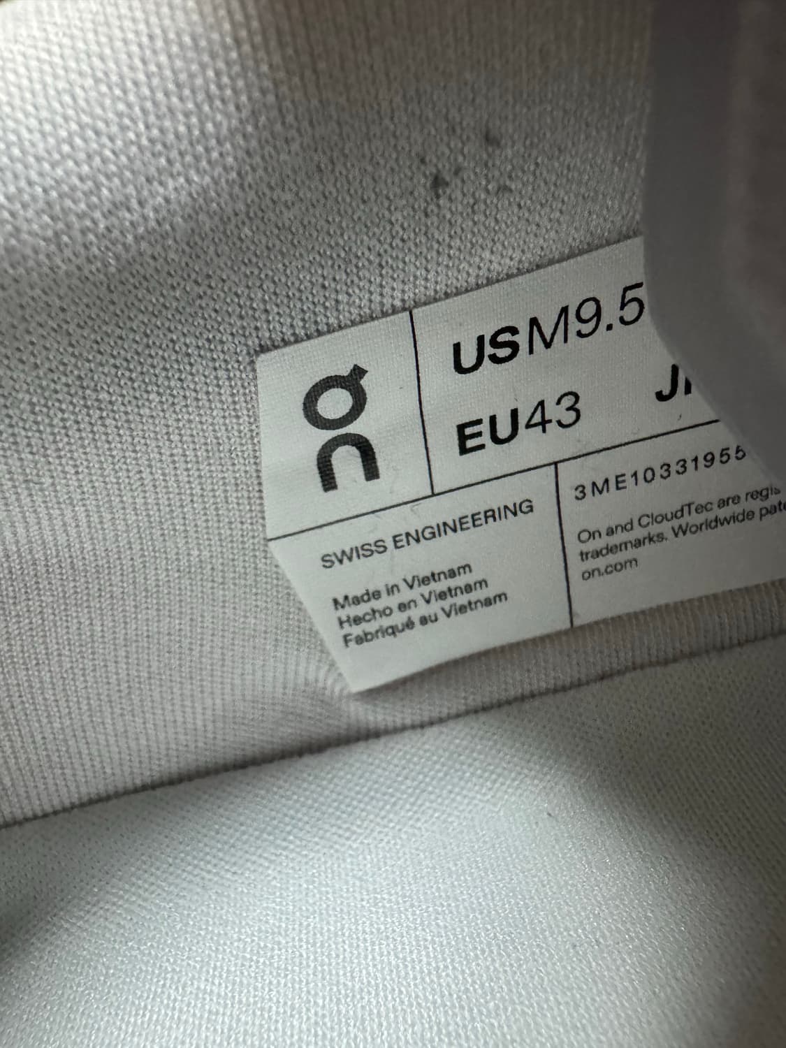 온러닝 클라우드몬스터2 베이퍼프로스트 275 상품이미지6