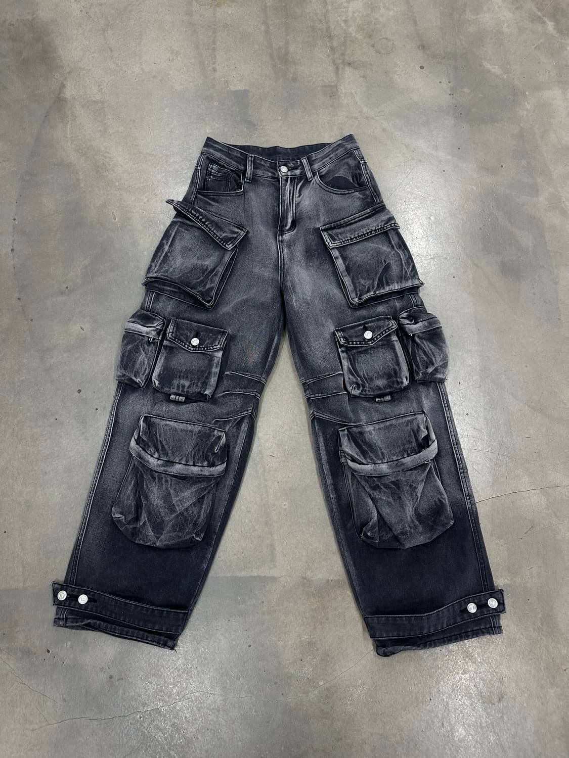 빈티지 멀티포켓 멀티포켓 흑청 카고팬츠 상품이미지1