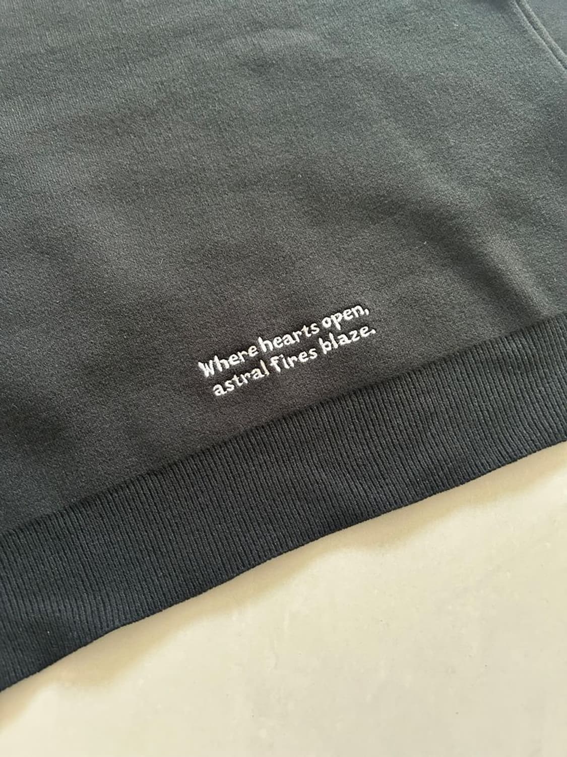 STAR GRAPHIC KNIT 하트 별 그래픽 니트 상품이미지4