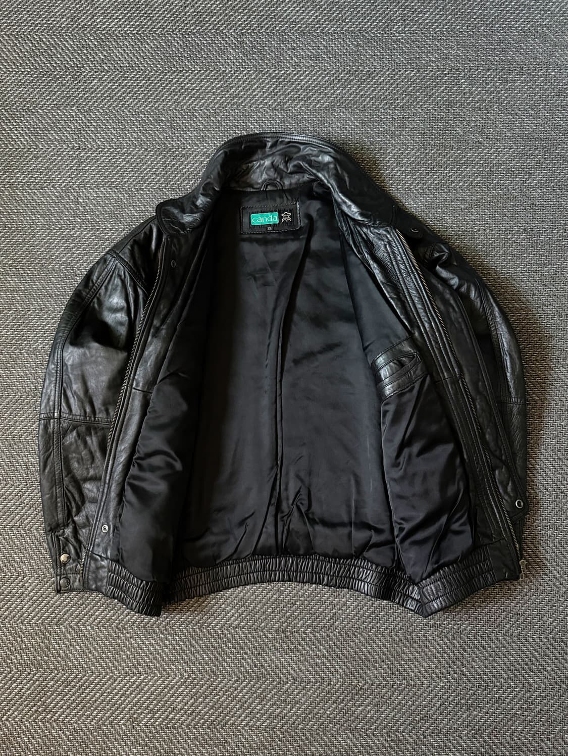 90s 블랙 쉽스킨 빈티지 봄버 레더 자켓 (105) 상품이미지7