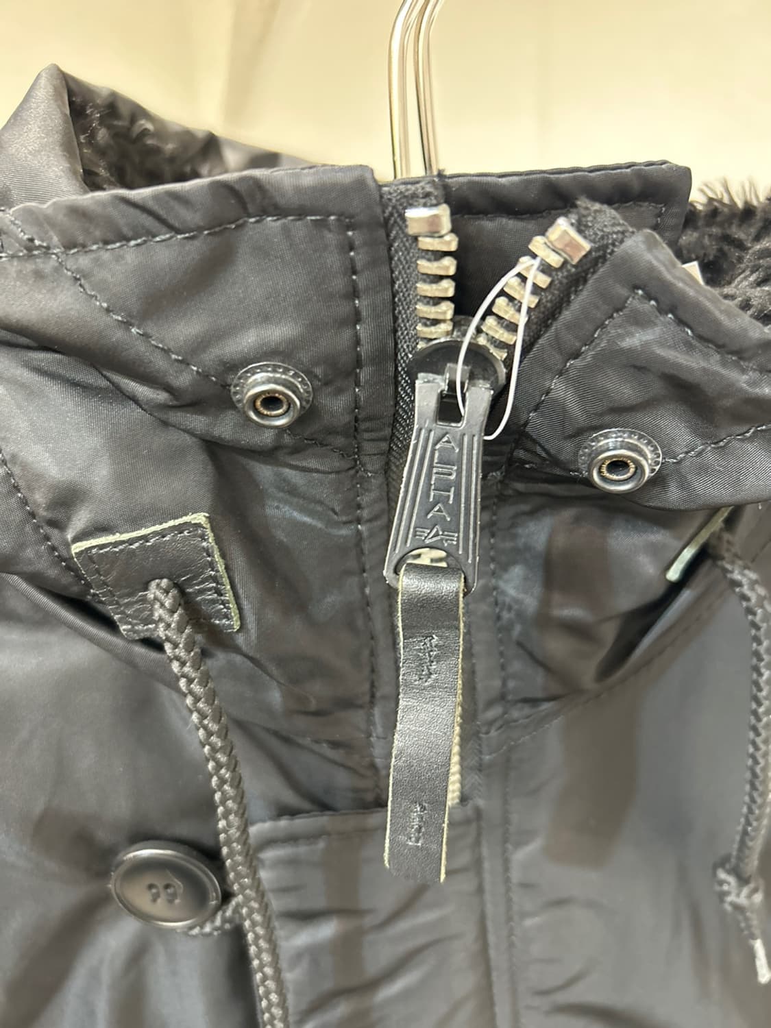 알파인더스트리 N3B 패딩후드자켓 상품이미지4