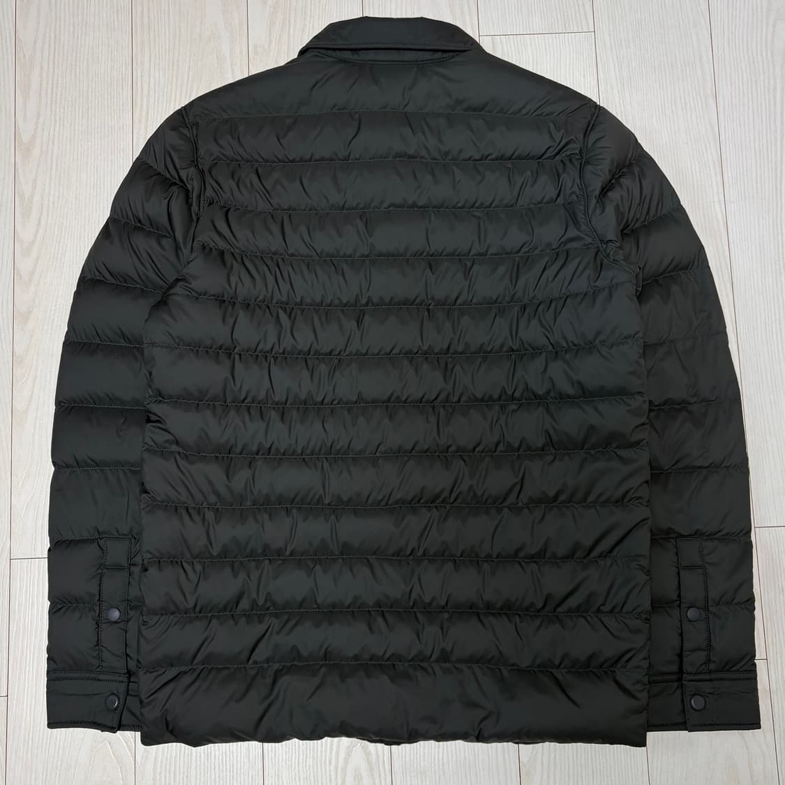 [S] 파타고니아 사일런트 셔츠 다운패딩 상품이미지4