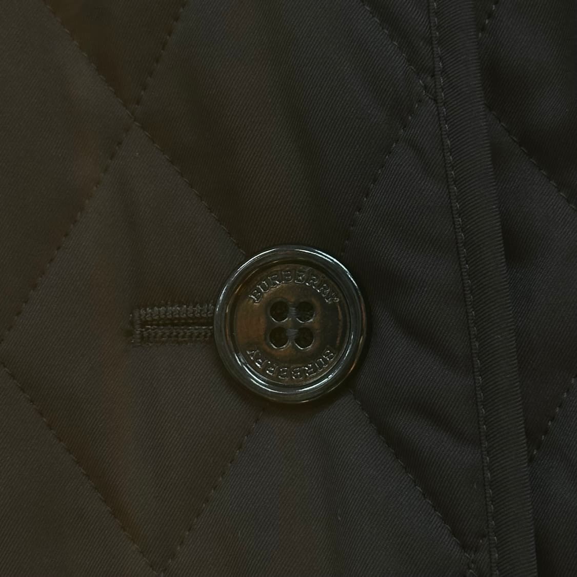 버버리 체크 후드 퀼팅 코트 상품이미지7