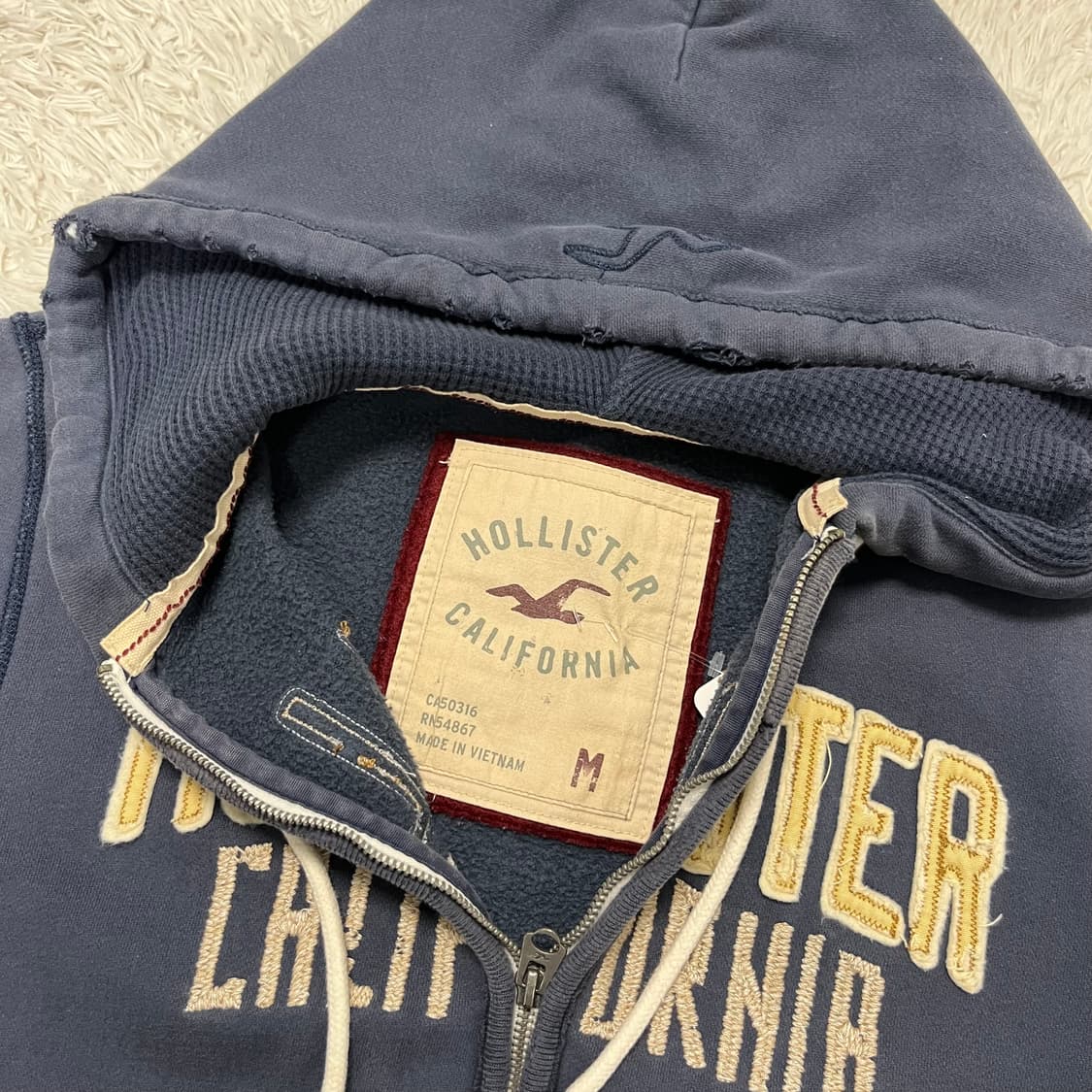 Hollister navy zip-up hoodie 상품이미지6