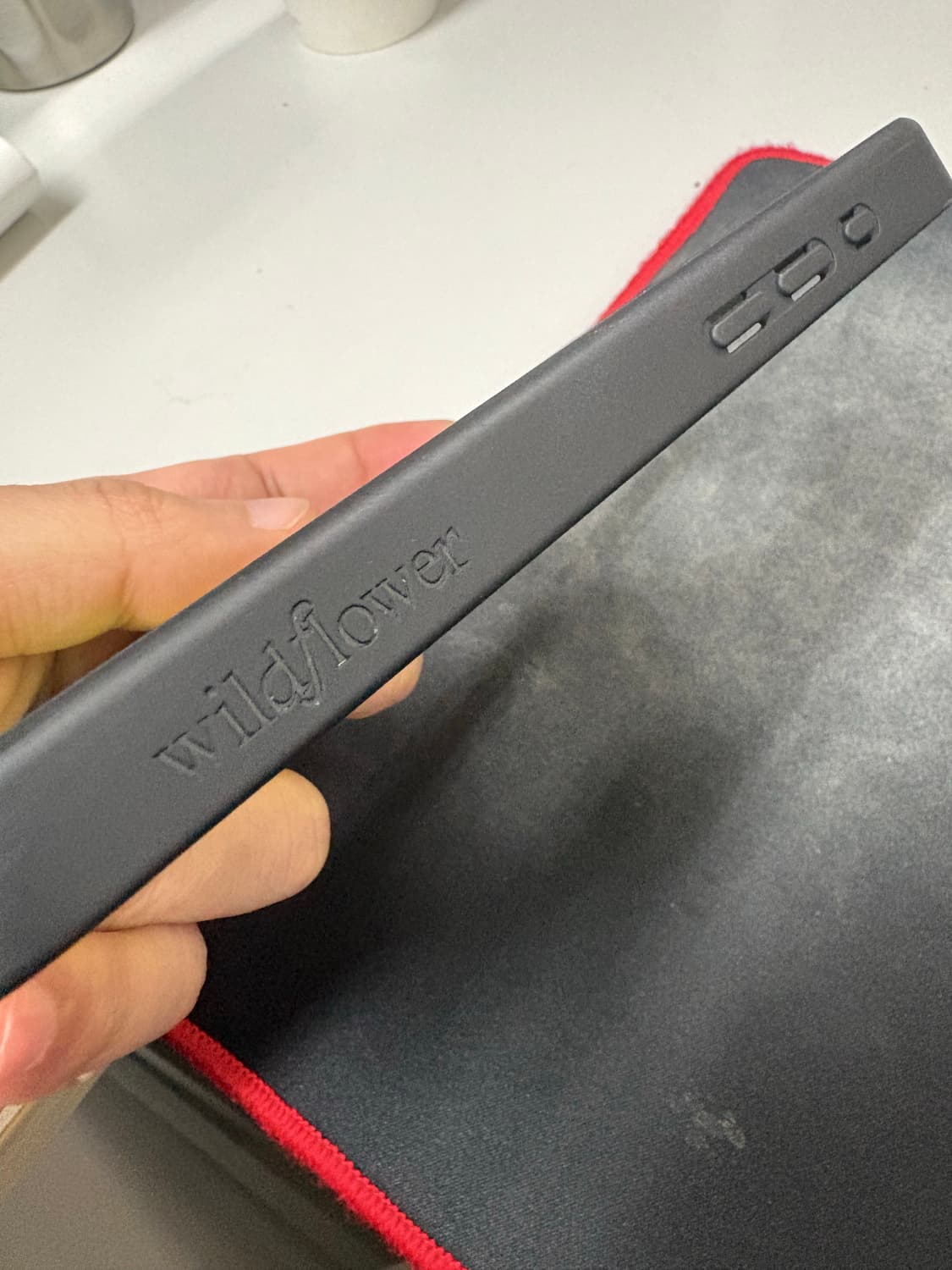 (새상품) 아이폰 16프로맥스 케이스 판매합니당 상품이미지2