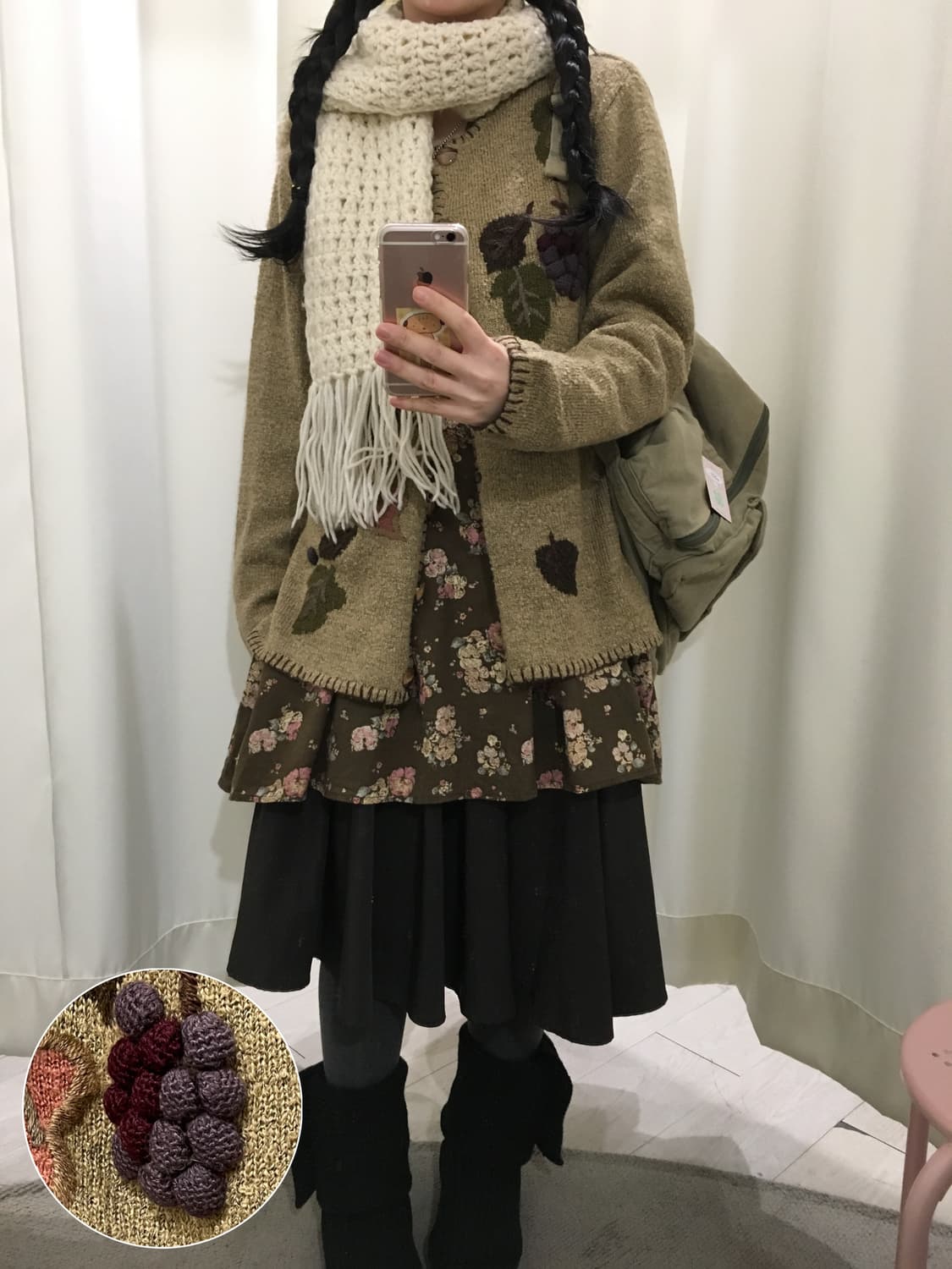 Forest Berry Buttoned Cardigan 상품이미지1