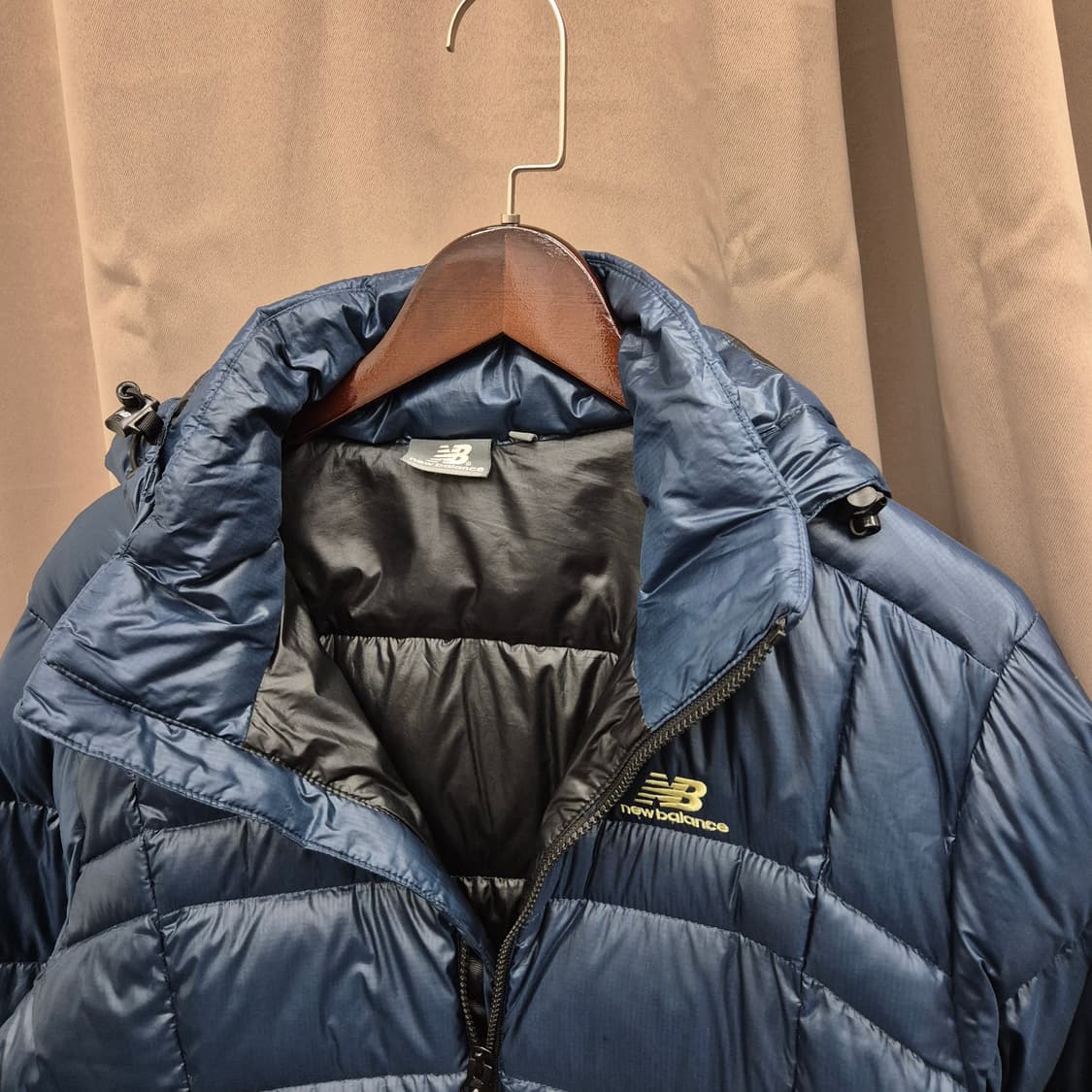뉴발란스 구스 후드 패딩 점퍼 105 상품이미지2