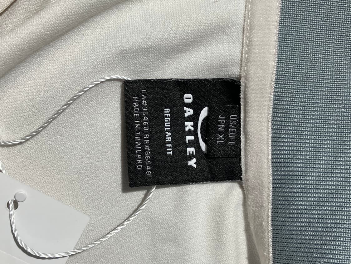 Oakley 테크 카라 반팔티 상품이미지5