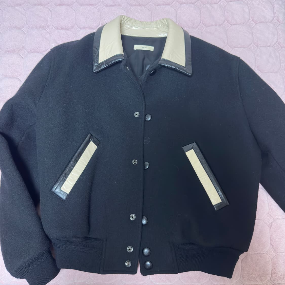 렉토바시티 자켓 m사이즈 판매합니다 상품이미지1