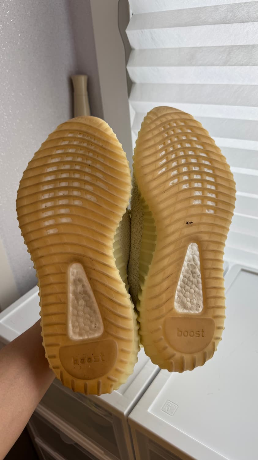 (US 8) 아디다스 이지 부스트 350 V2 버터 상품이미지3