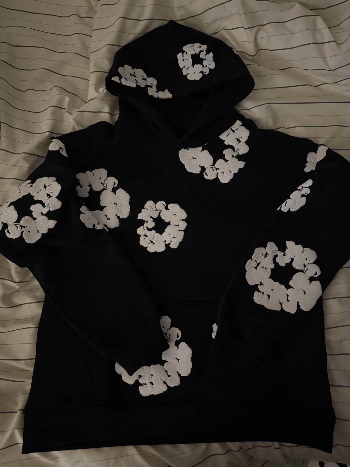 데님티어스 블랙 후디 상품이미지1