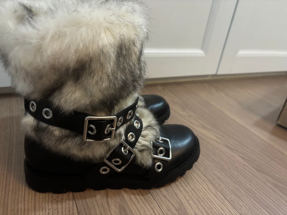 새상품급 마크바이제이콥스 래빗퍼 가죽 시어링 털부츠 36 (230.235 상품이미지5