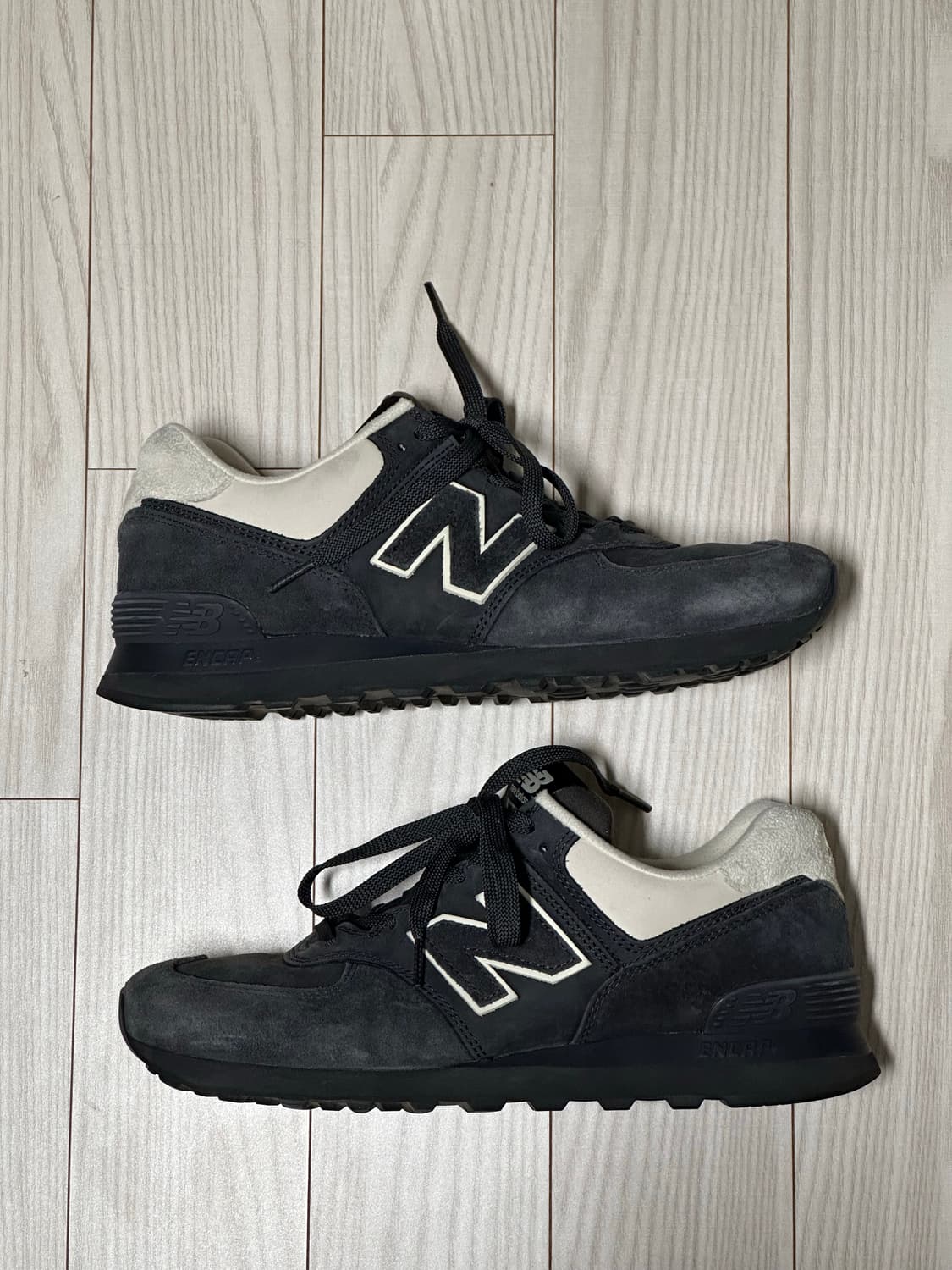 뉴발란스 x 꼼데가르송 준야 와타나베 574 스웨이드 그레이 오프화이트 상품이미지4