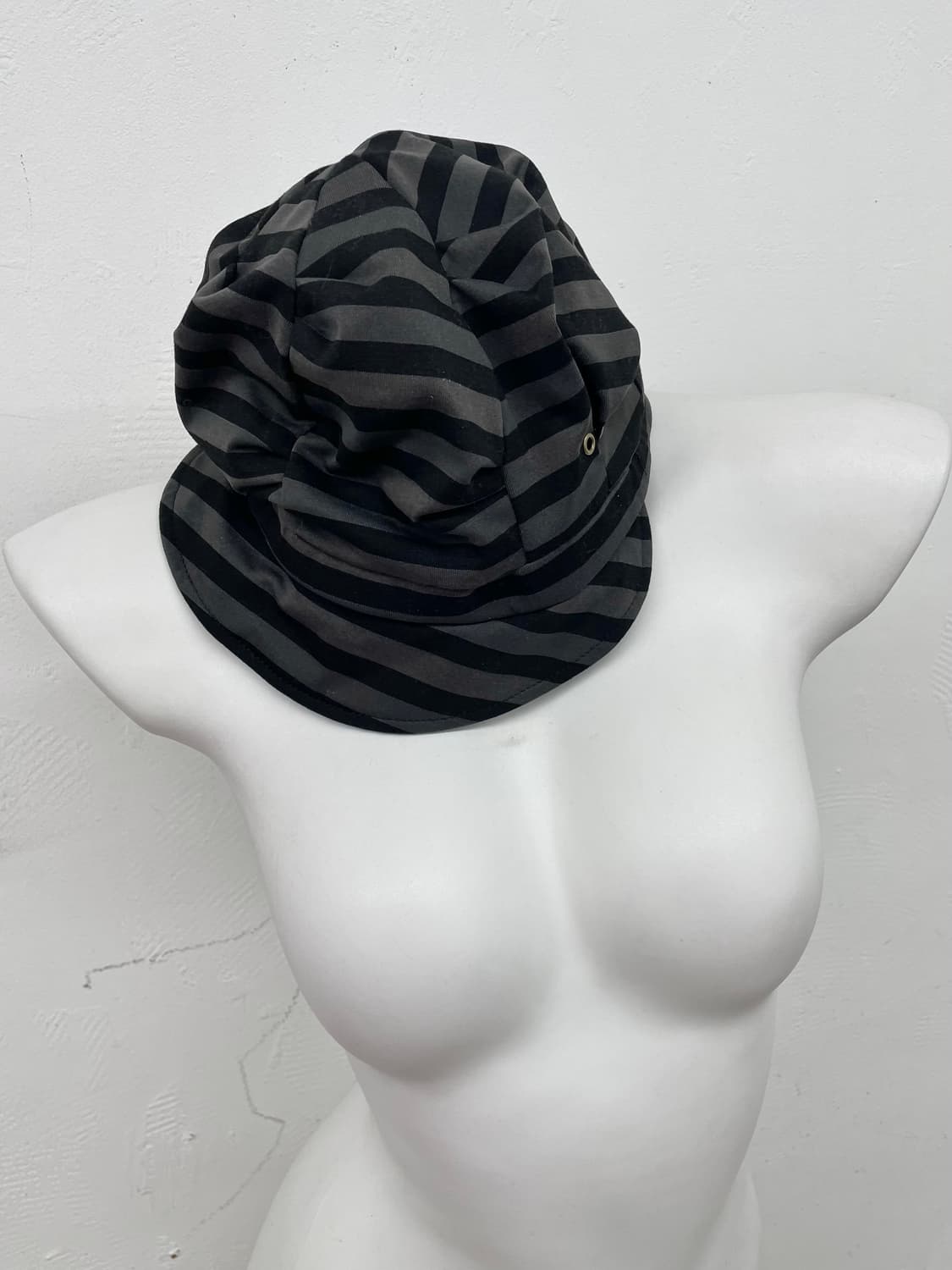 니혼진 너드 스트라이프 비니 상품이미지3