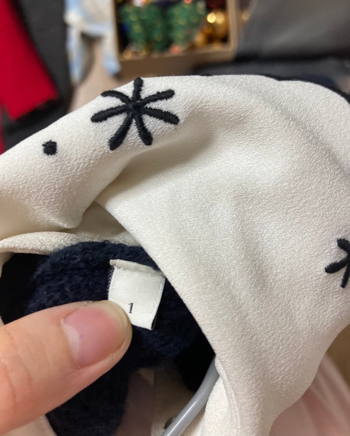 1사이즈 산드로 울 케이블 니트 가디건 네이비 상품이미지5