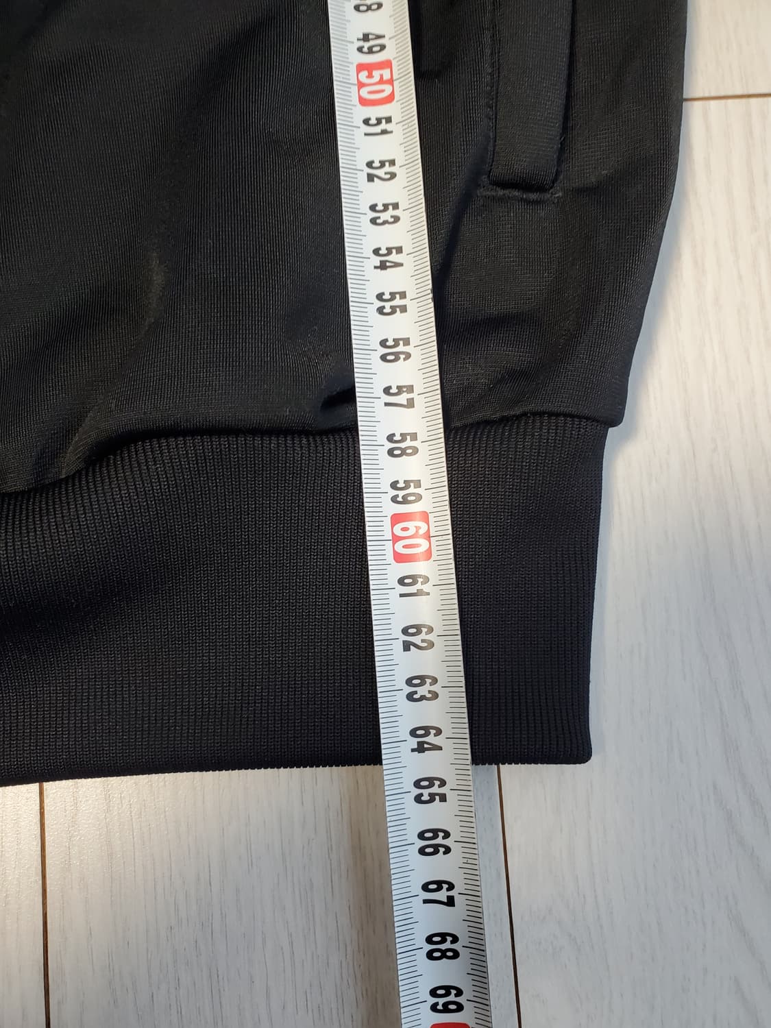 새상품급)아디다스 오리지널 슈퍼스타 DMC 트랙탑 집업 저지 GK0657 상품이미지4