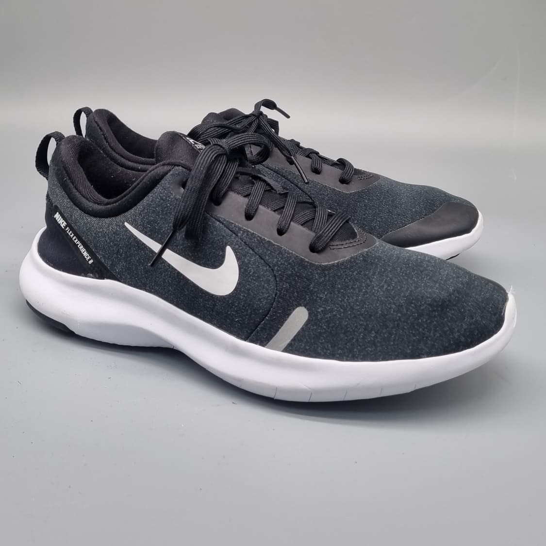 나이키 플렉스 익스피리언스8 운동화255 상품이미지1