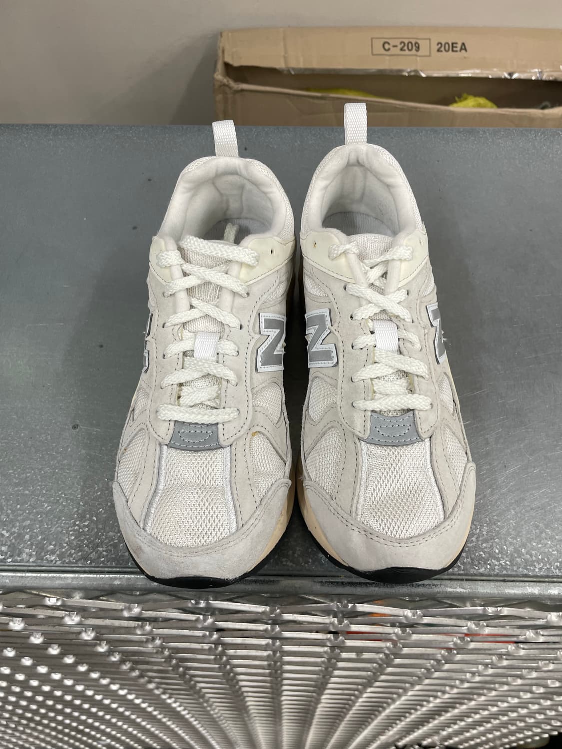 뉴발란스 878 라이트 그레이 235 상품이미지5