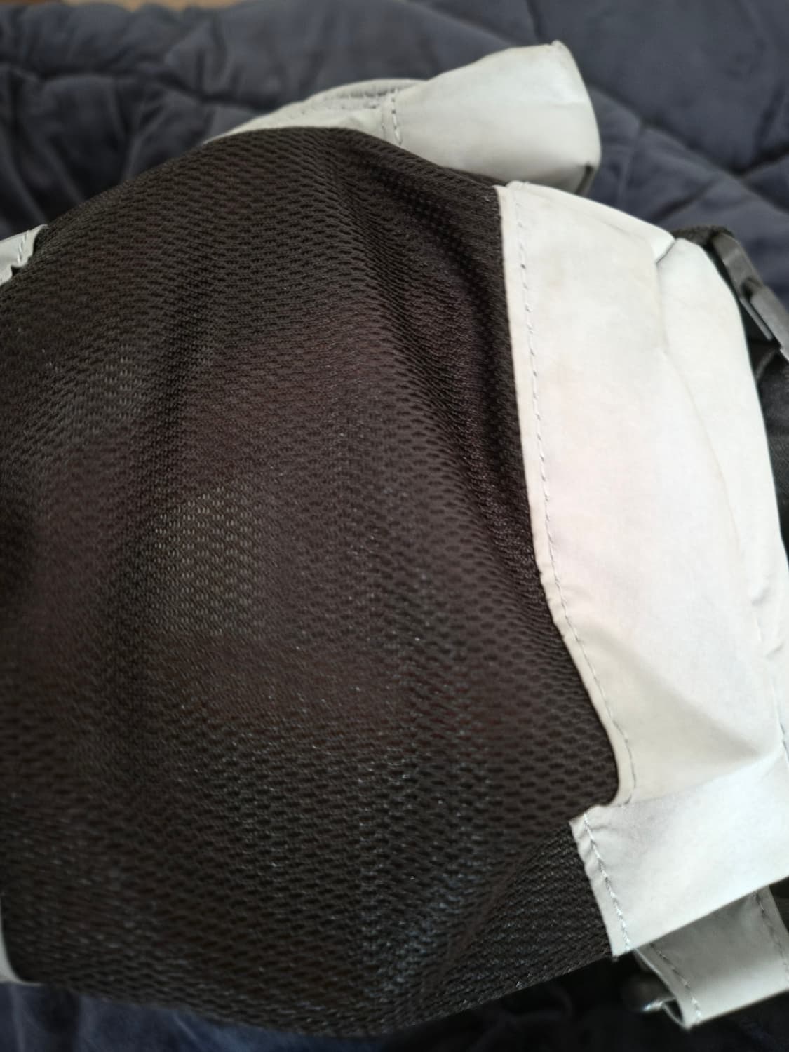 아더에러 바딘 백팩 그레이 상품이미지5