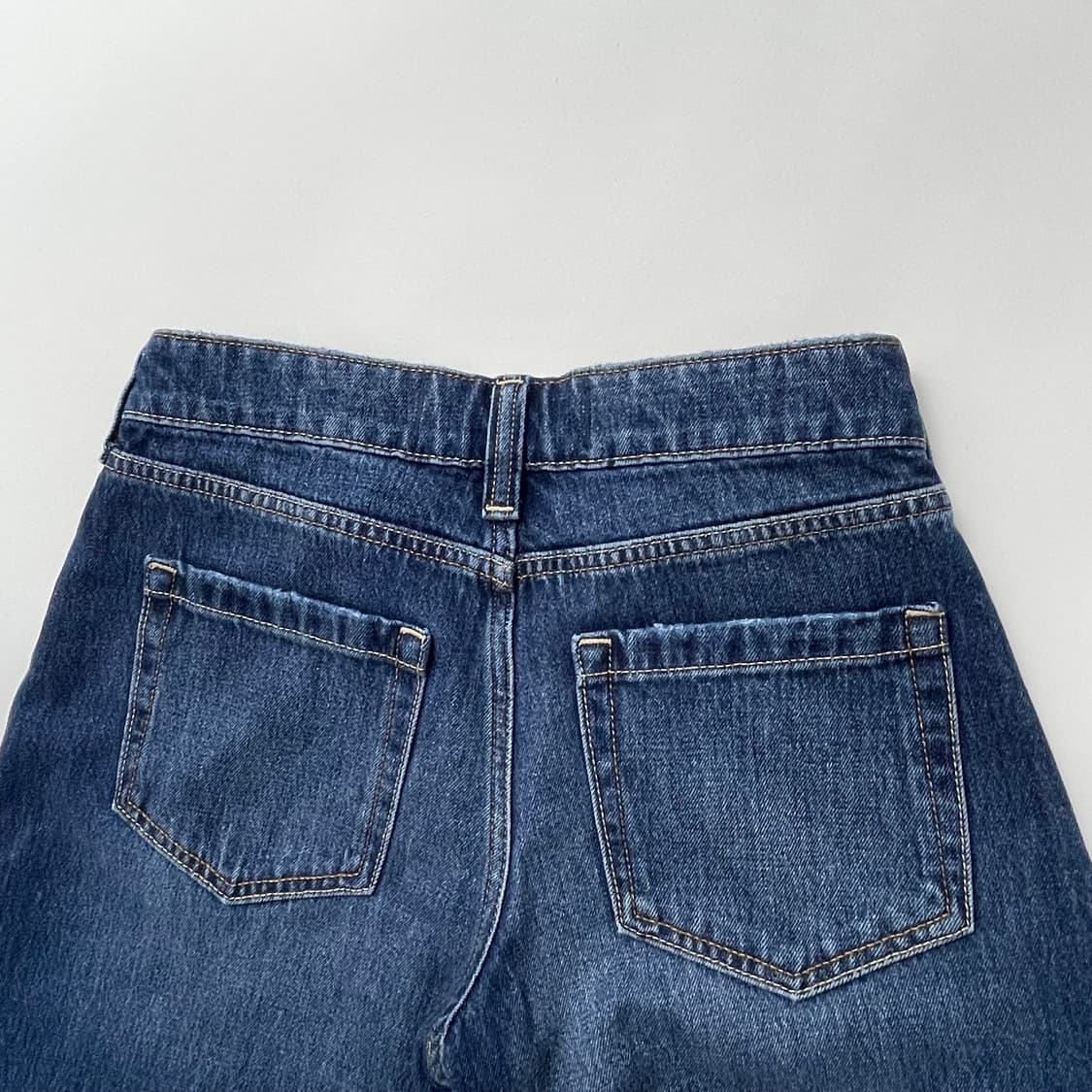 [holister] 홀리스터 로우라이즈 테이퍼드 데님 (24) 상품이미지4