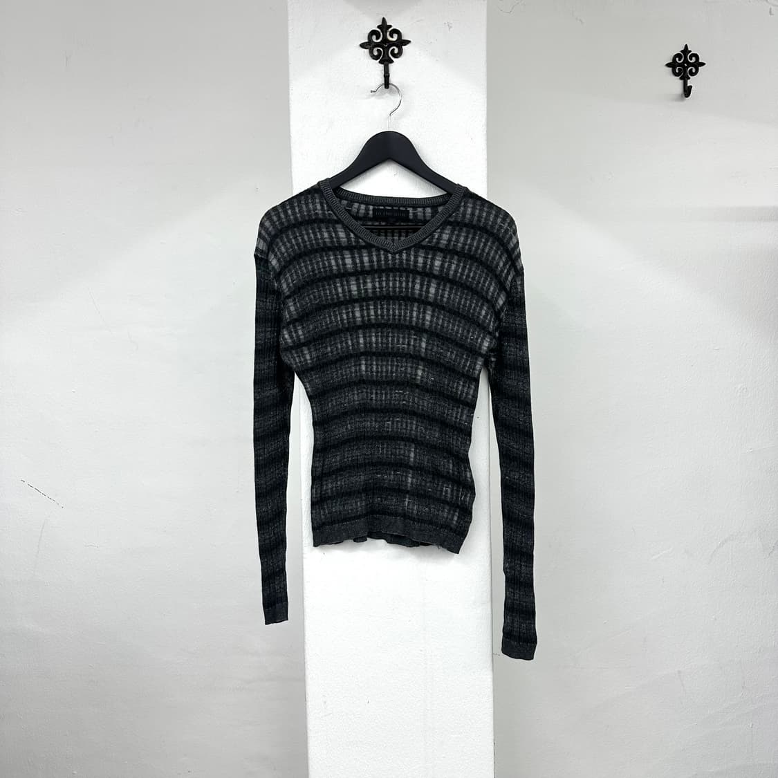 In the attic grey knit 상품이미지1