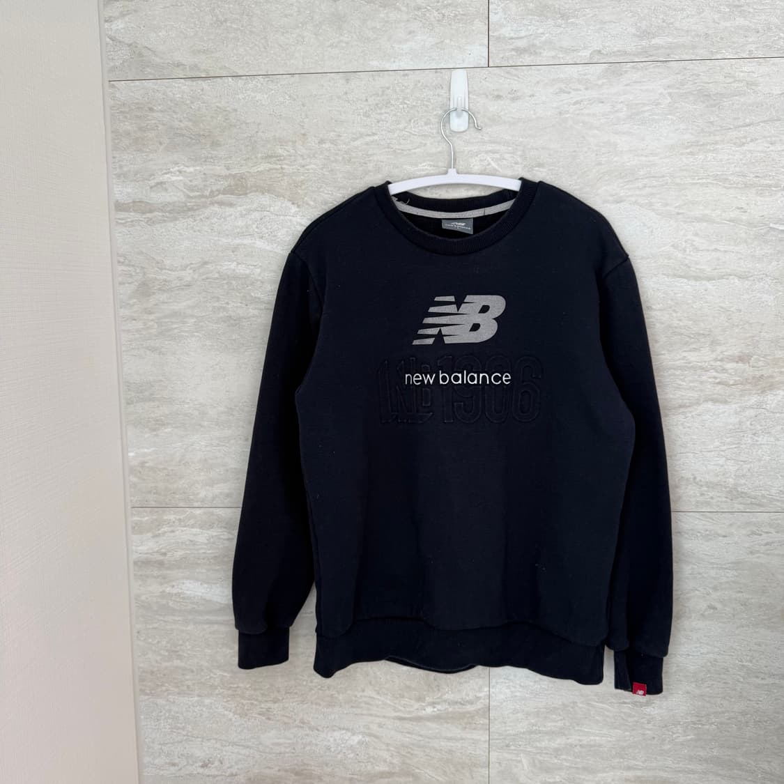 뉴발란스 맨투맨 상품이미지3