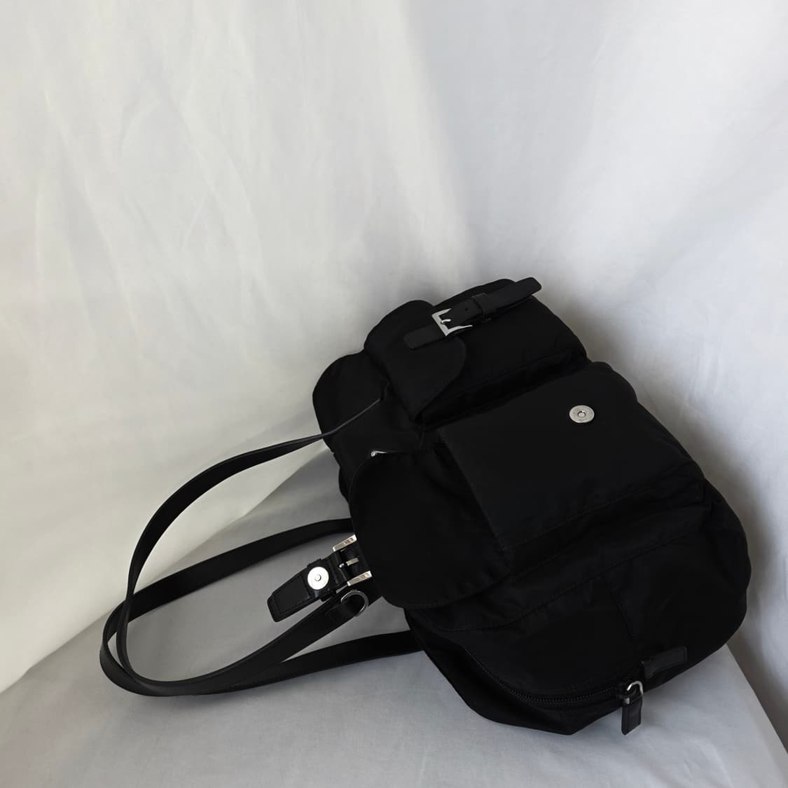 [정품 PRADA] 프라다 투포켓 나일론 토트백 볼링백 상품이미지3