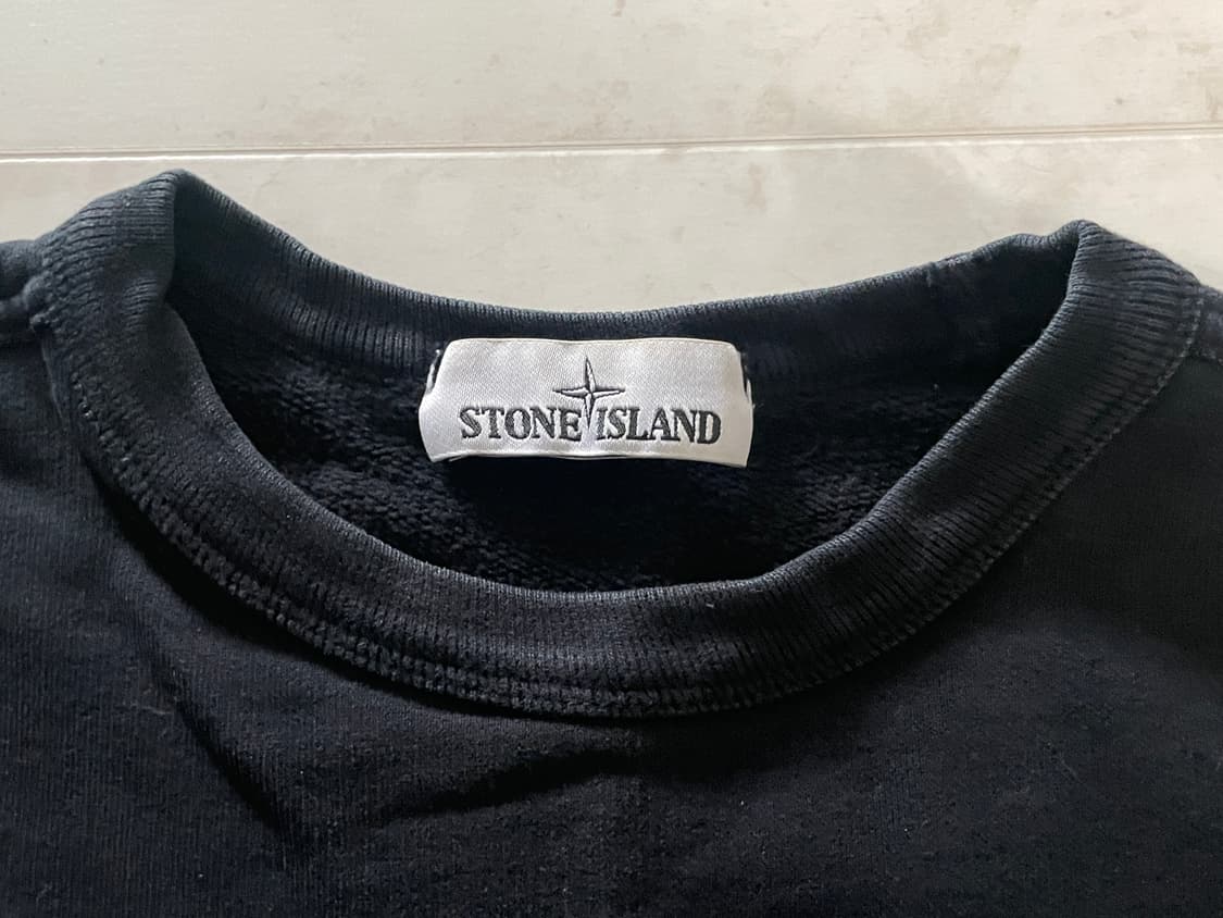 스톤아일랜드 맨투맨 검은색s 상품이미지3
