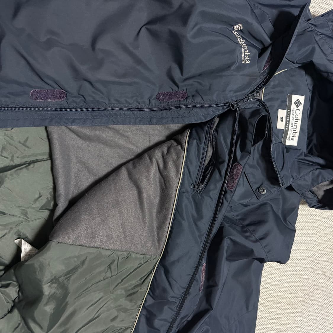 컬럼비아 경량 패딩 투웨이 후디 자켓 상품이미지3