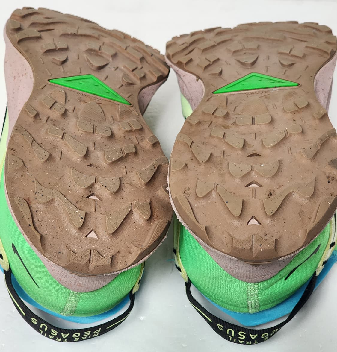 나이키 페가수스 트레일 2 러닝화 290 상태좋음 상품이미지9