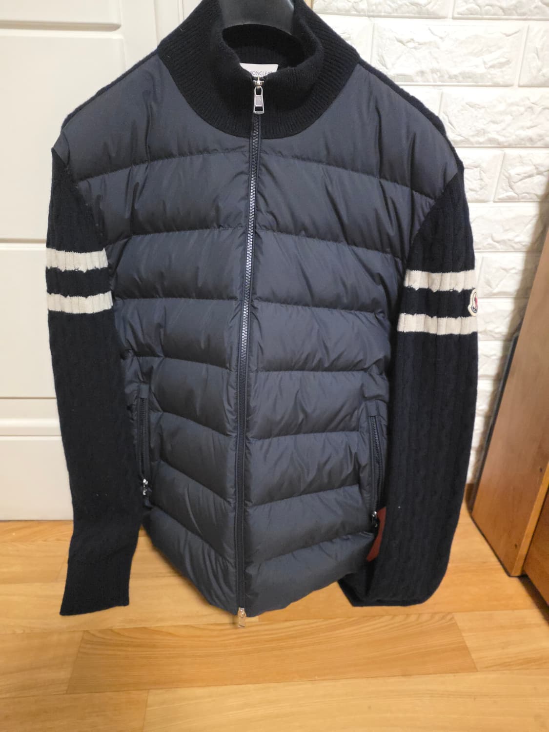 몽클레어 패딩가디건 5사이즈 상품이미지2