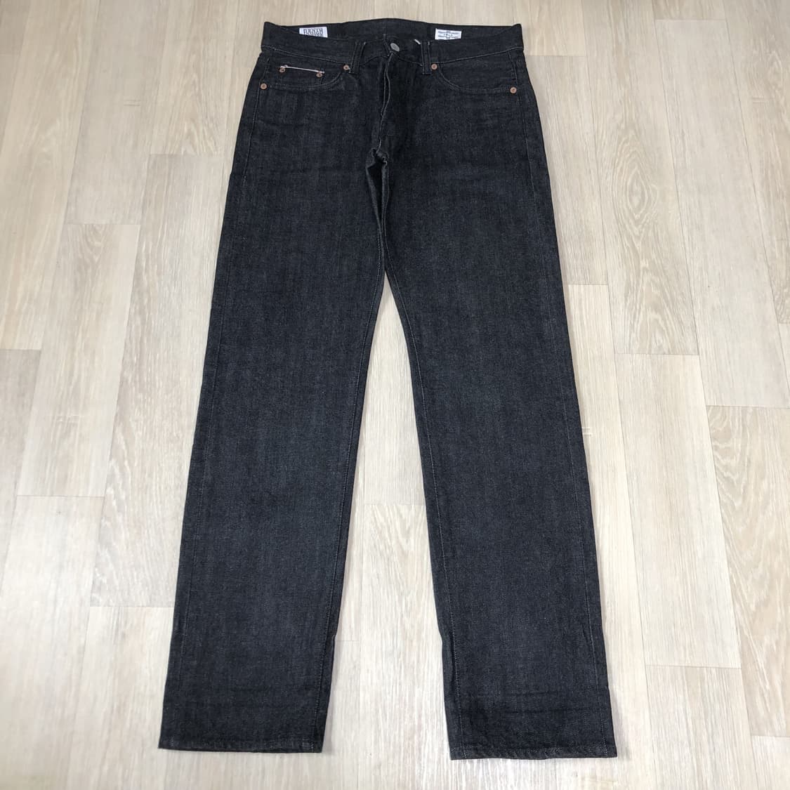 (31) 데님 인디고 마스터 쿠로키 셀비지 스트레이트핏 흑청 데님 상품이미지1