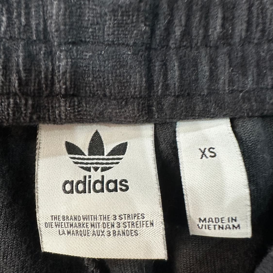 아디다스 벨벳 트레이닝바지 여성XS 상품이미지3