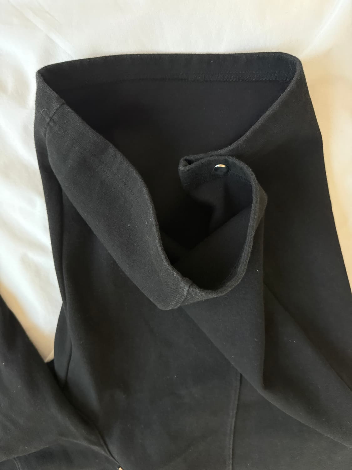 이지노이지 8부 스웨트 버뮤다팬츠 블랙 (2) 상품이미지5