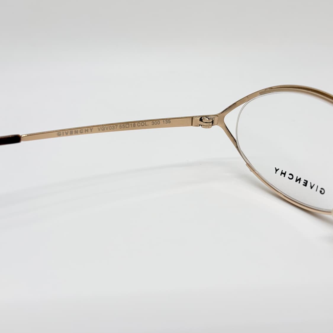 GIVENCHY 지방시 골드 메탈테  상품이미지6