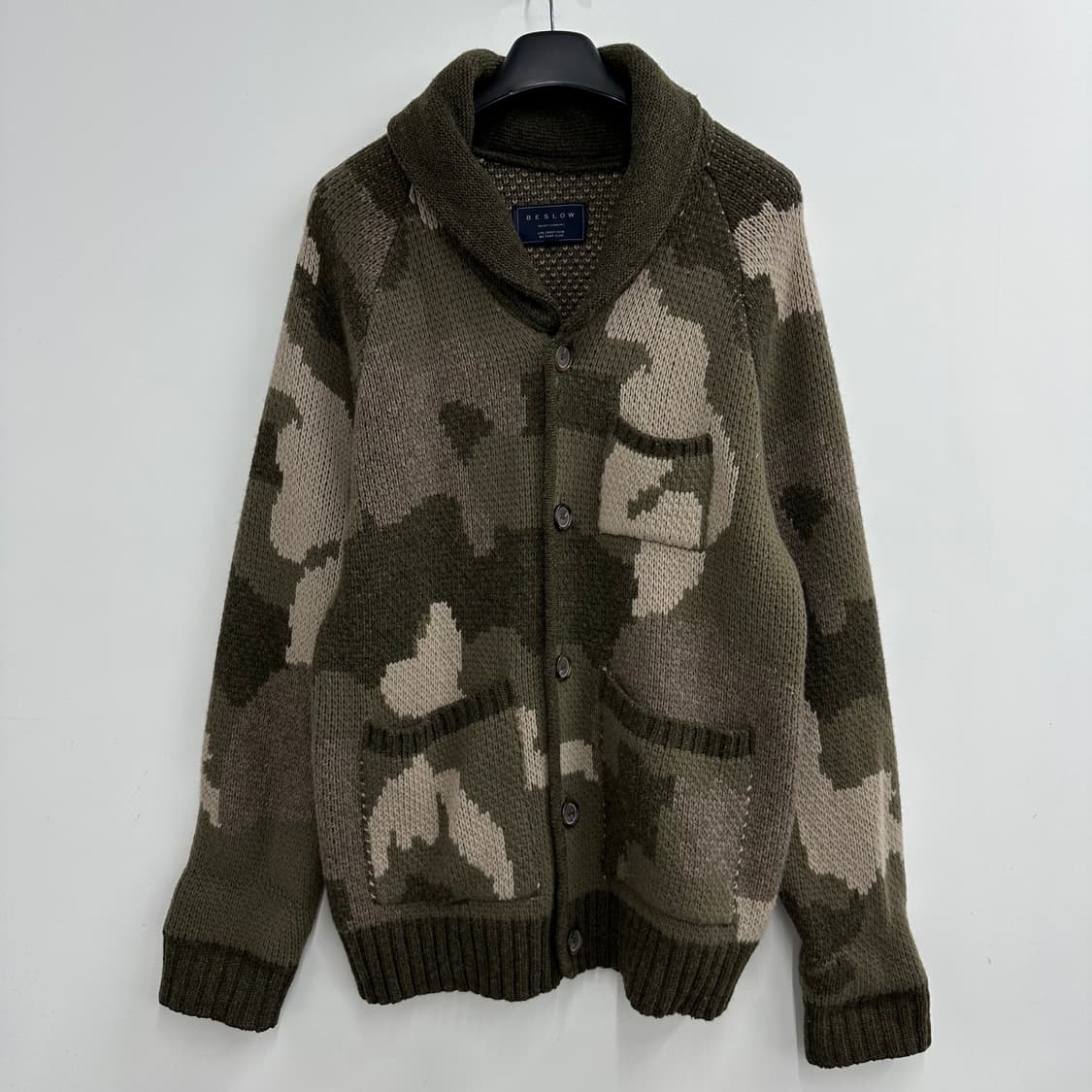 100 비슬로우 밀리터리 카모 남자 하프 가디건 상품이미지1