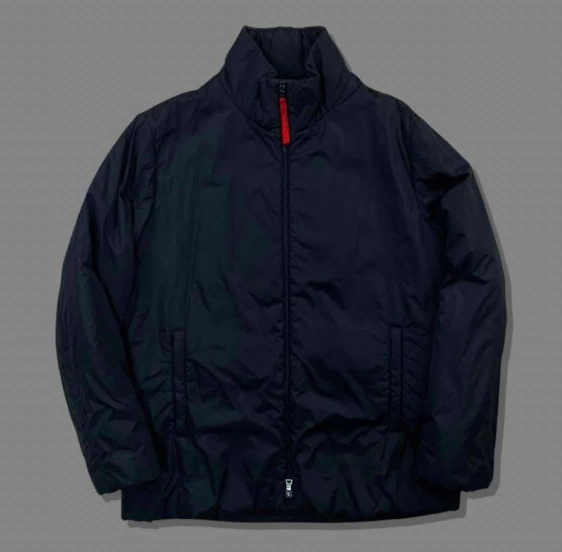 프라다 블랙 다운 자켓 48 상품이미지4