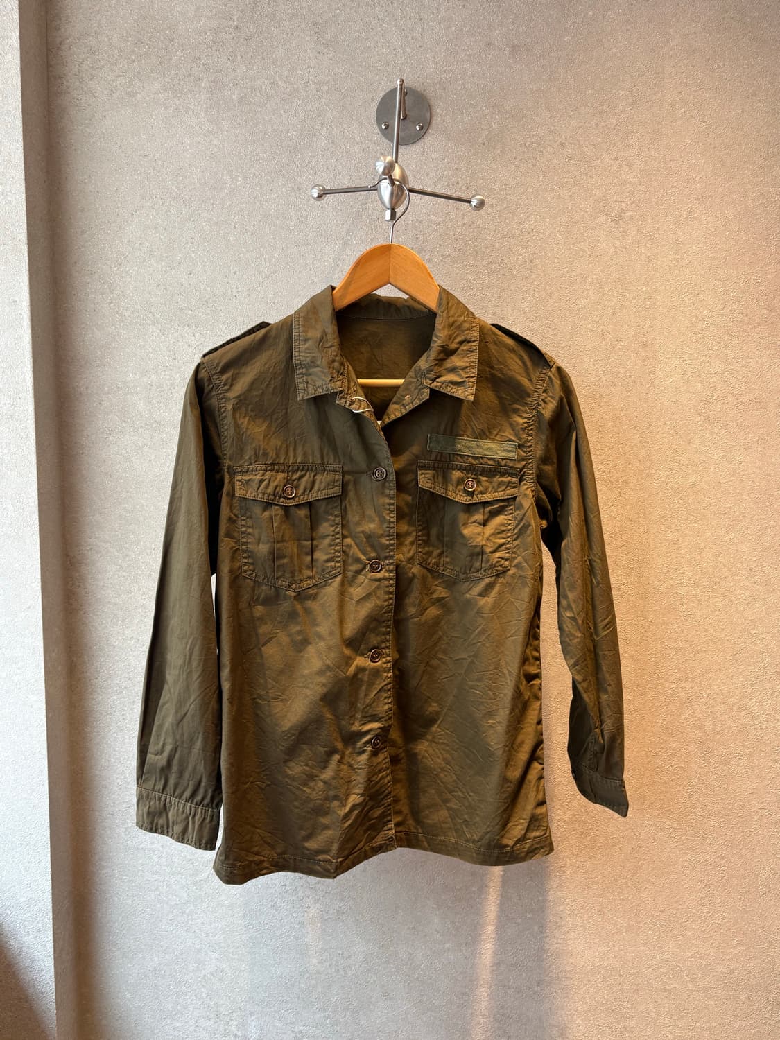 Cotton khaki shirt 상품이미지1