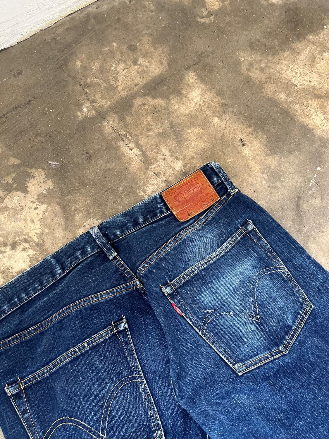 Levi's 503 가죽탭 셀비지 데님팬츠  상품이미지4