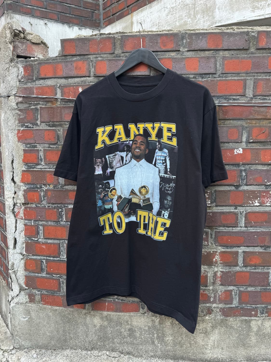 칸예 웨스트 라스트콜 그래픽 반팔티셔츠  상품이미지1