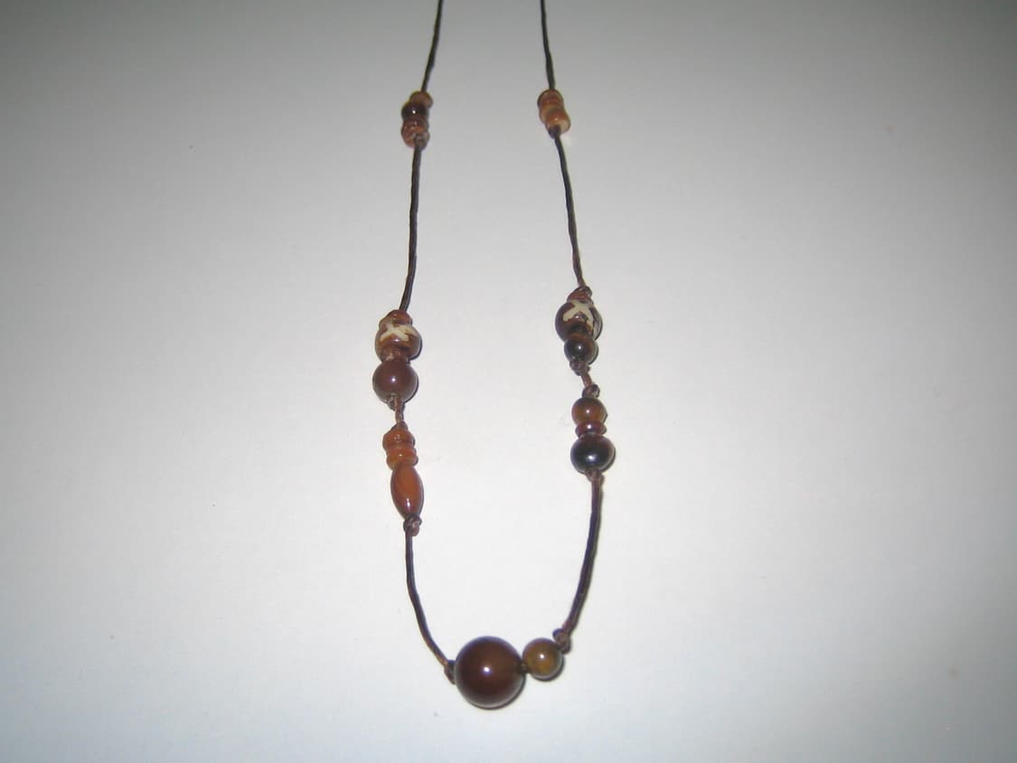 brown syrup necklace 브라운 시럽 끈 비즈 목걸이 상품이미지5