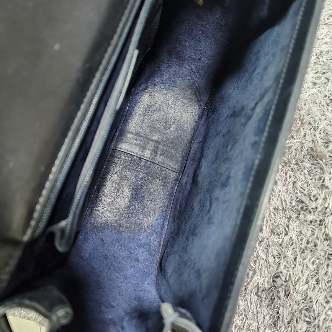 구찌 빈티지 삼선 레더 반달박스백 숄더백 상품이미지8