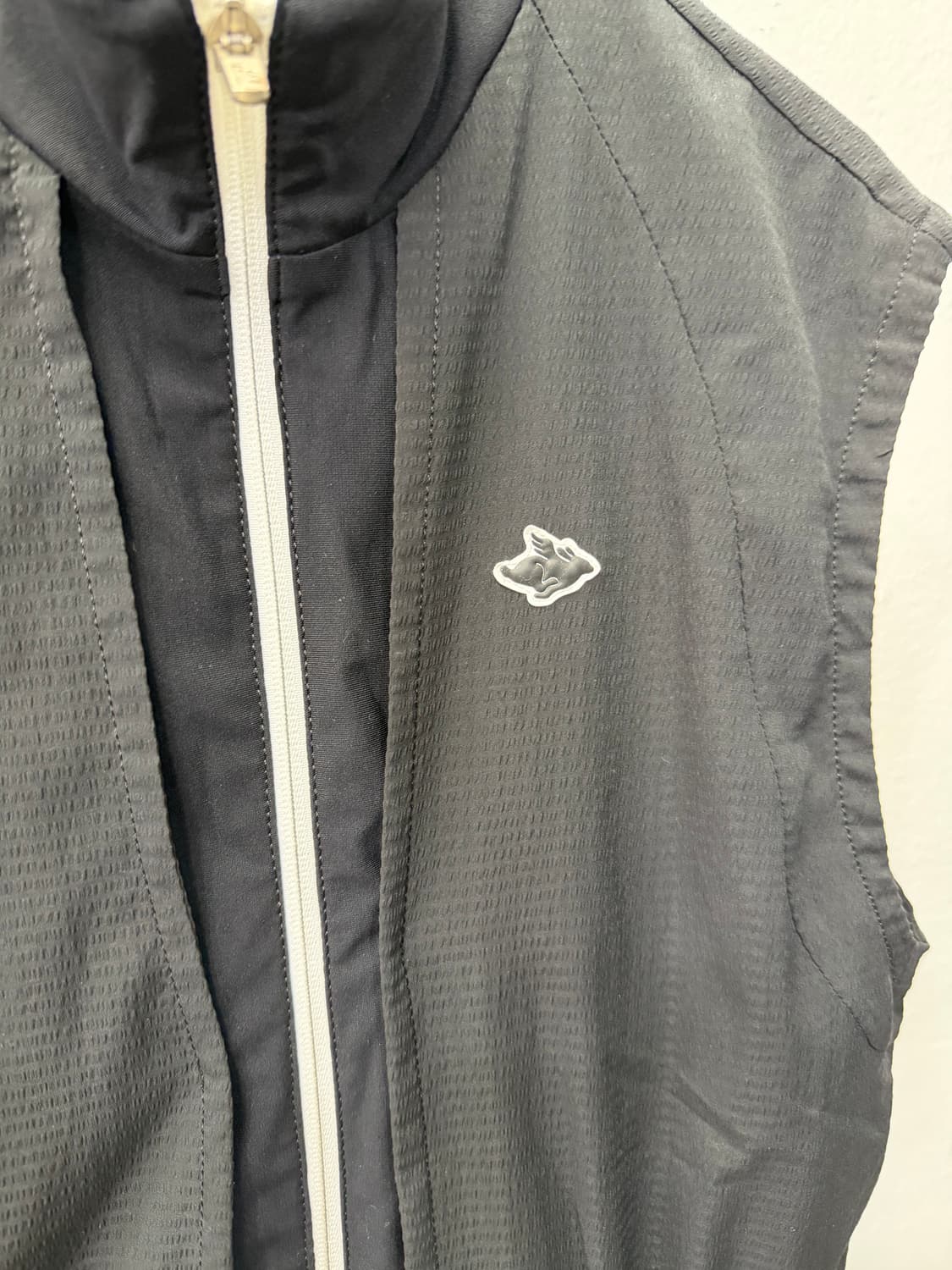 정품) 파리게이츠 여성 블랙 바람막이 조끼 2 상품이미지3