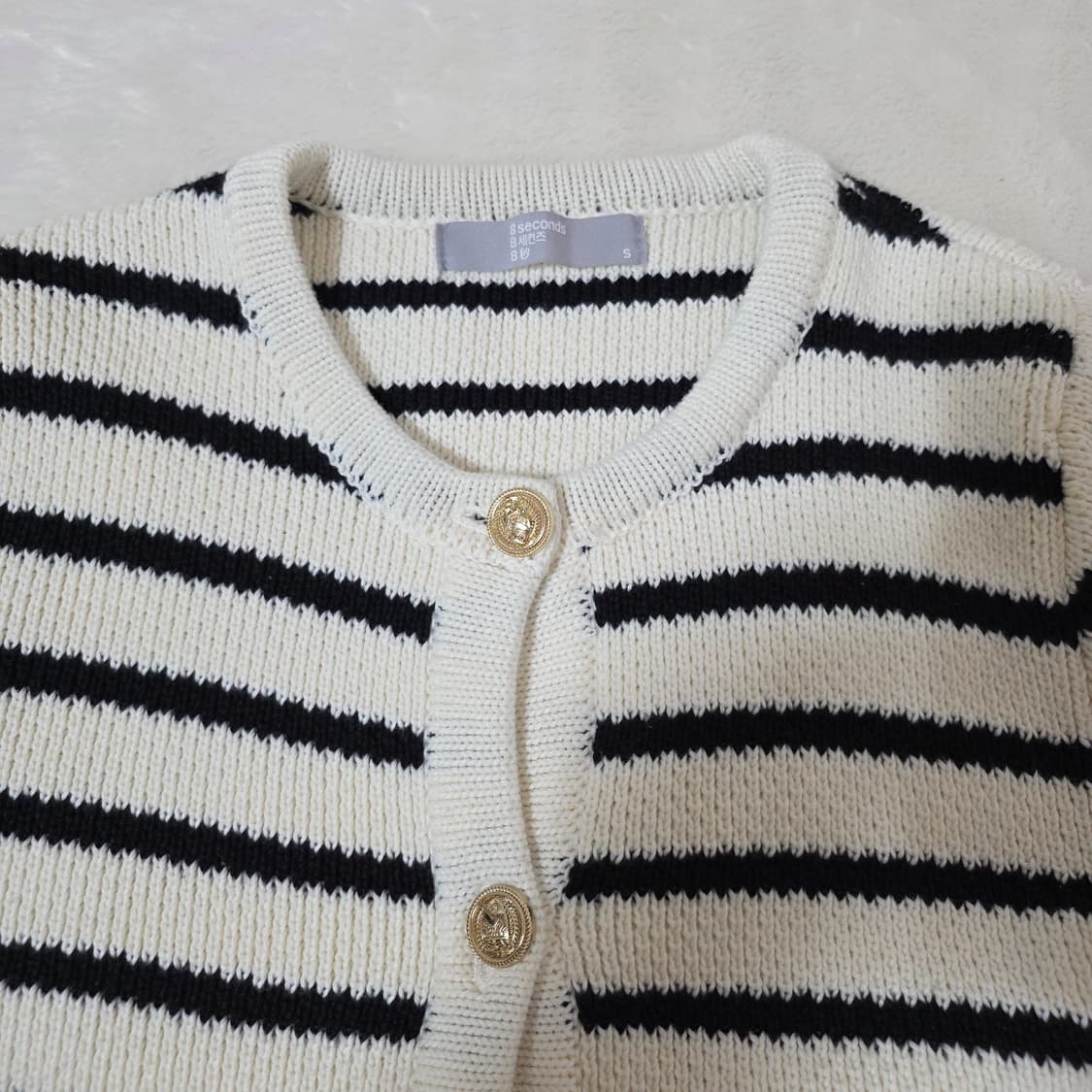 (S)여성 에잇세컨즈 금장단추 가디건 상품이미지2